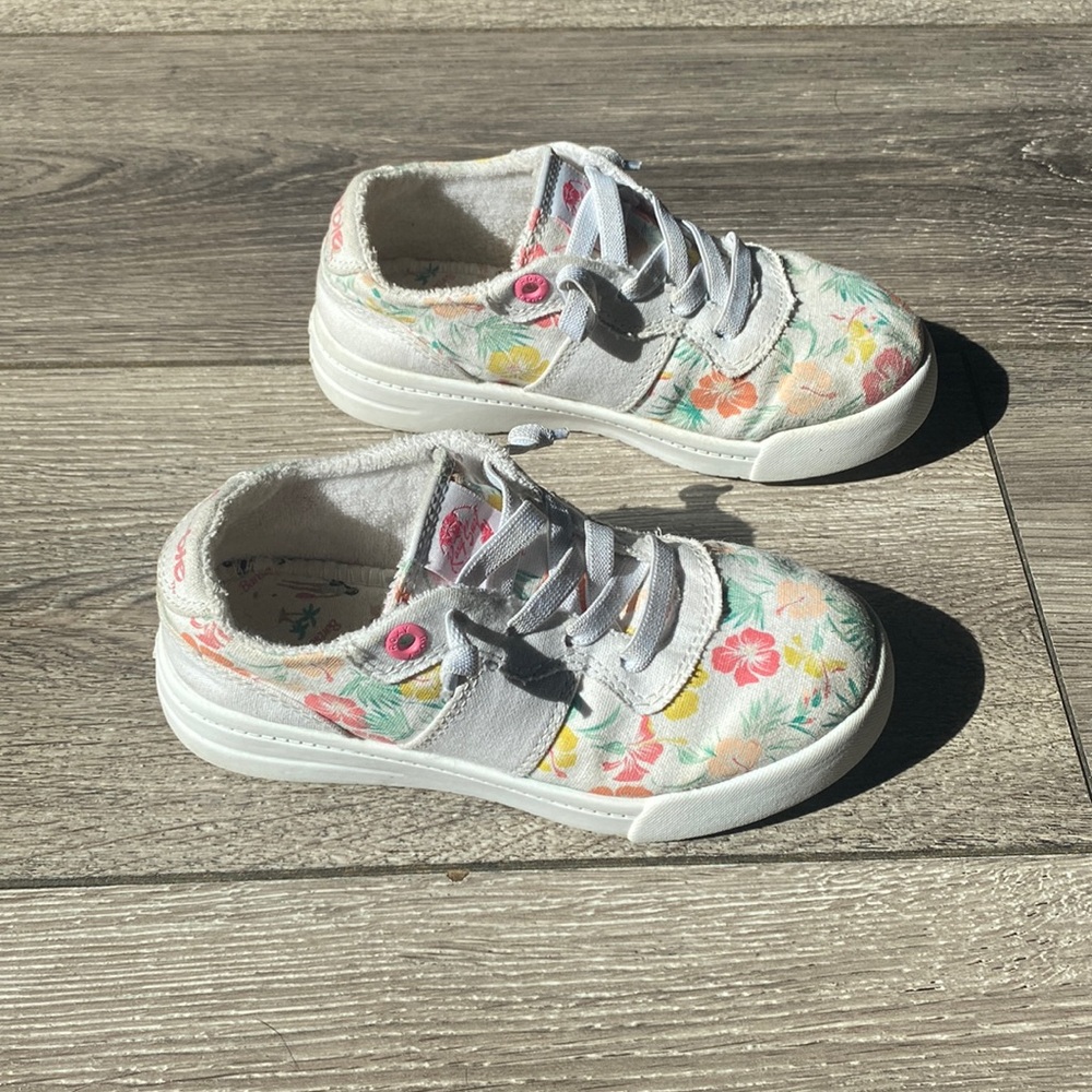 Roxy Barbie girls size 13 floral print